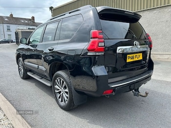 Used Toyota Land Cruiser 2018 for sale - 73945900: Photo