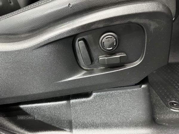 Used Land Rover Defender 2021 for sale - 77050399: Photo 25