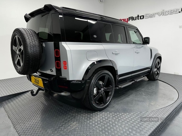 Used Land Rover Defender 2021 for sale - 77050399: Photo 7