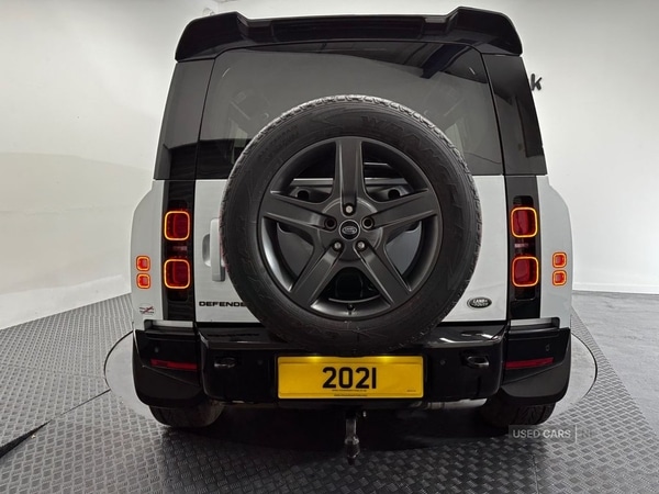 Used Land Rover Defender 2021 for sale - 77050399: Photo 8