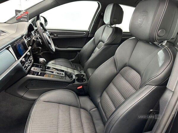 Used Porsche Macan 2023 for sale - 77560323: Photo 30