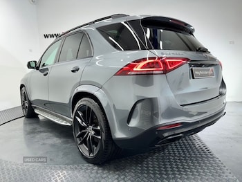 Used Mercedes-Benz GLE 2022 for sale - 77050401: Photo