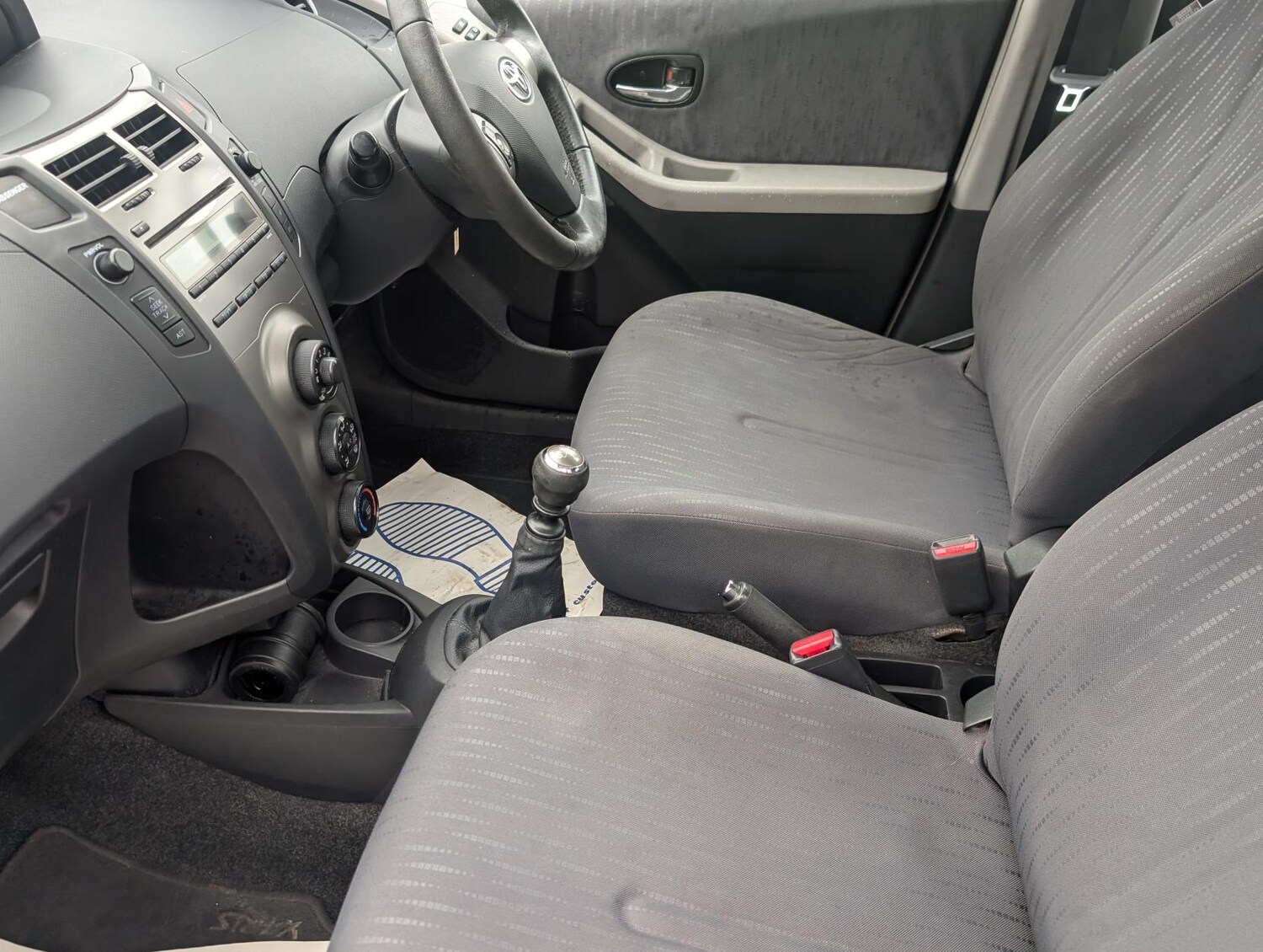 Used Toyota Yaris 2009 for sale - 77555022: Photo 20