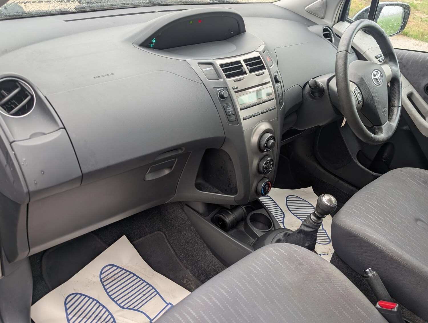 Used Toyota Yaris 2009 for sale - 77555022: Photo 21