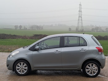 Used Toyota Yaris 2009 for sale - 77555022: Photo