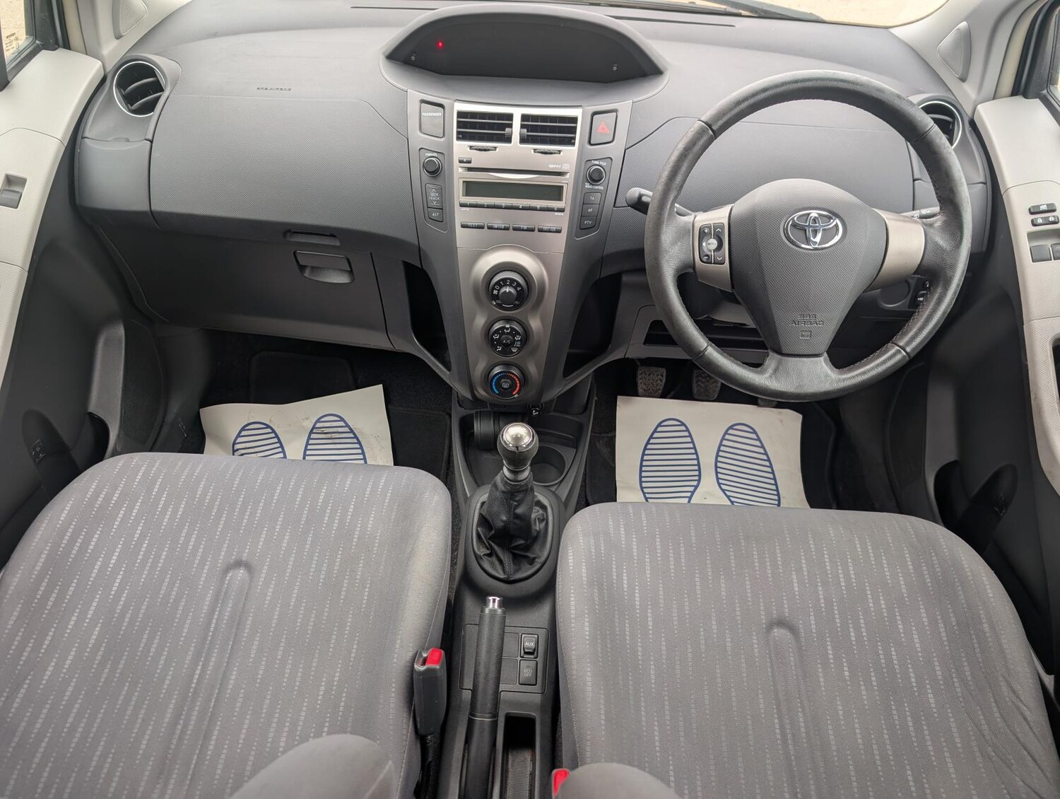 Used Toyota Yaris 2009 for sale - 77555022: Photo 9