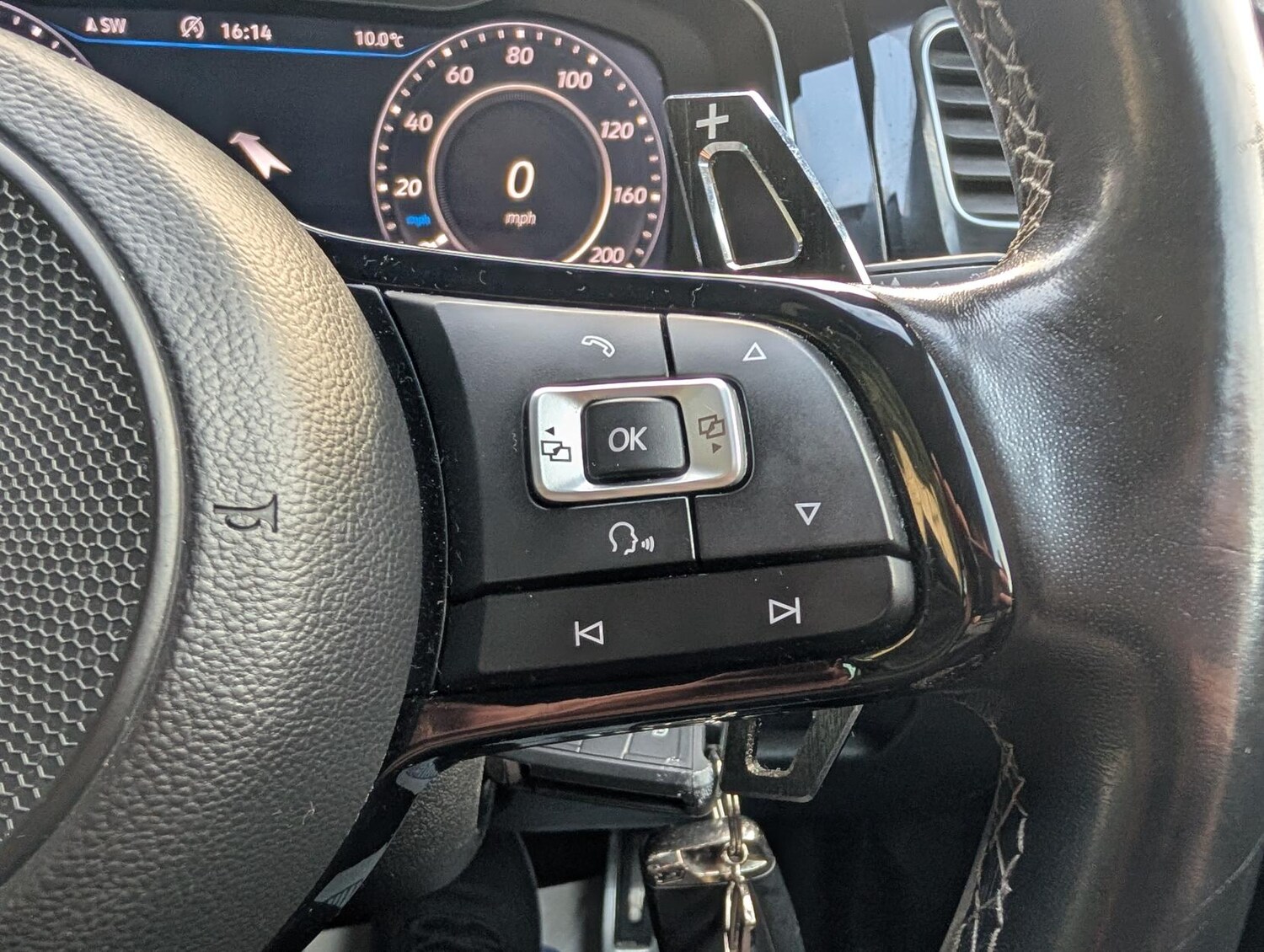 Used Volkswagen Golf 2018 for sale - 77739520: Photo 39