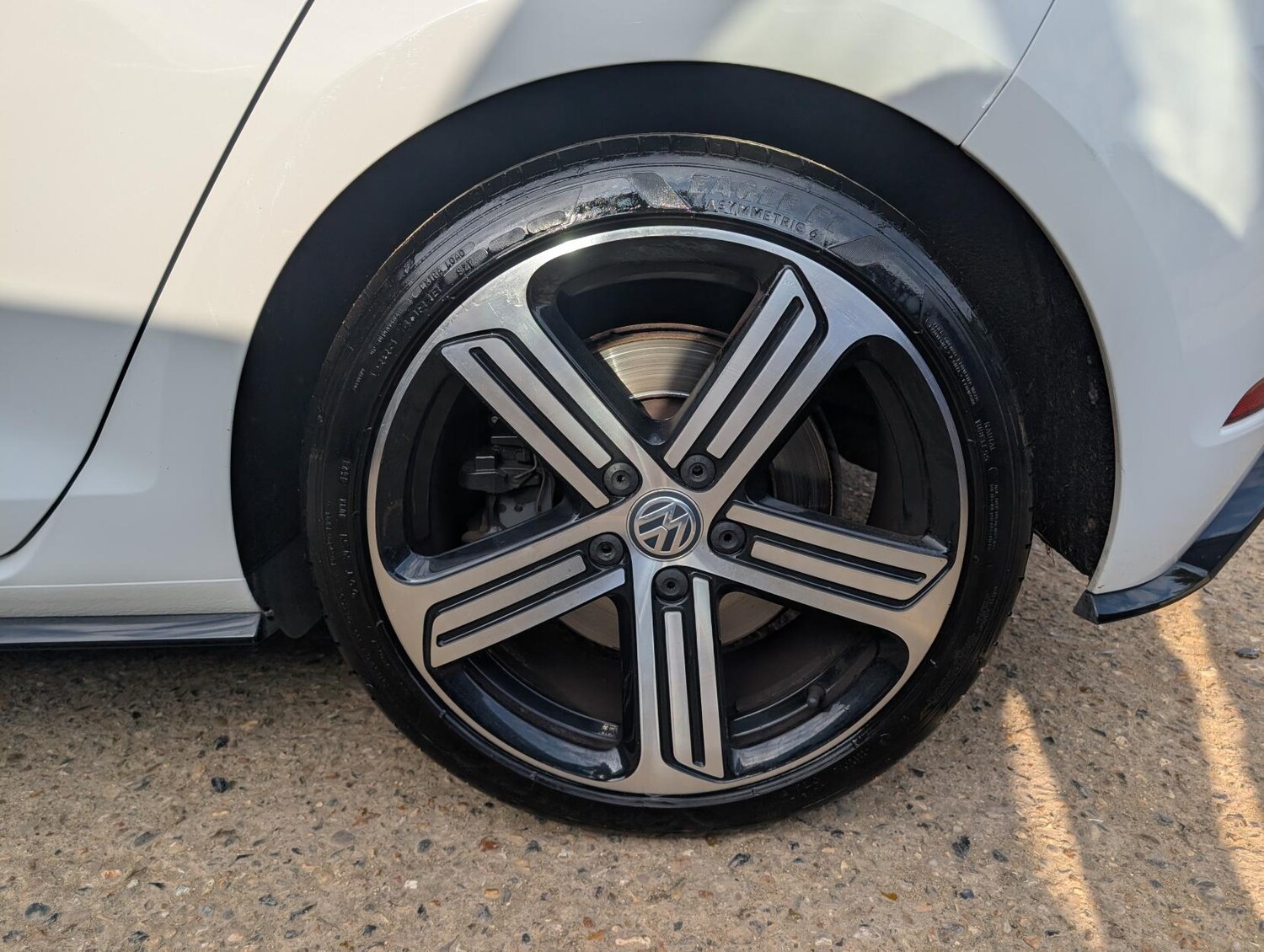 Used Volkswagen Golf 2018 for sale - 77739520: Photo 42