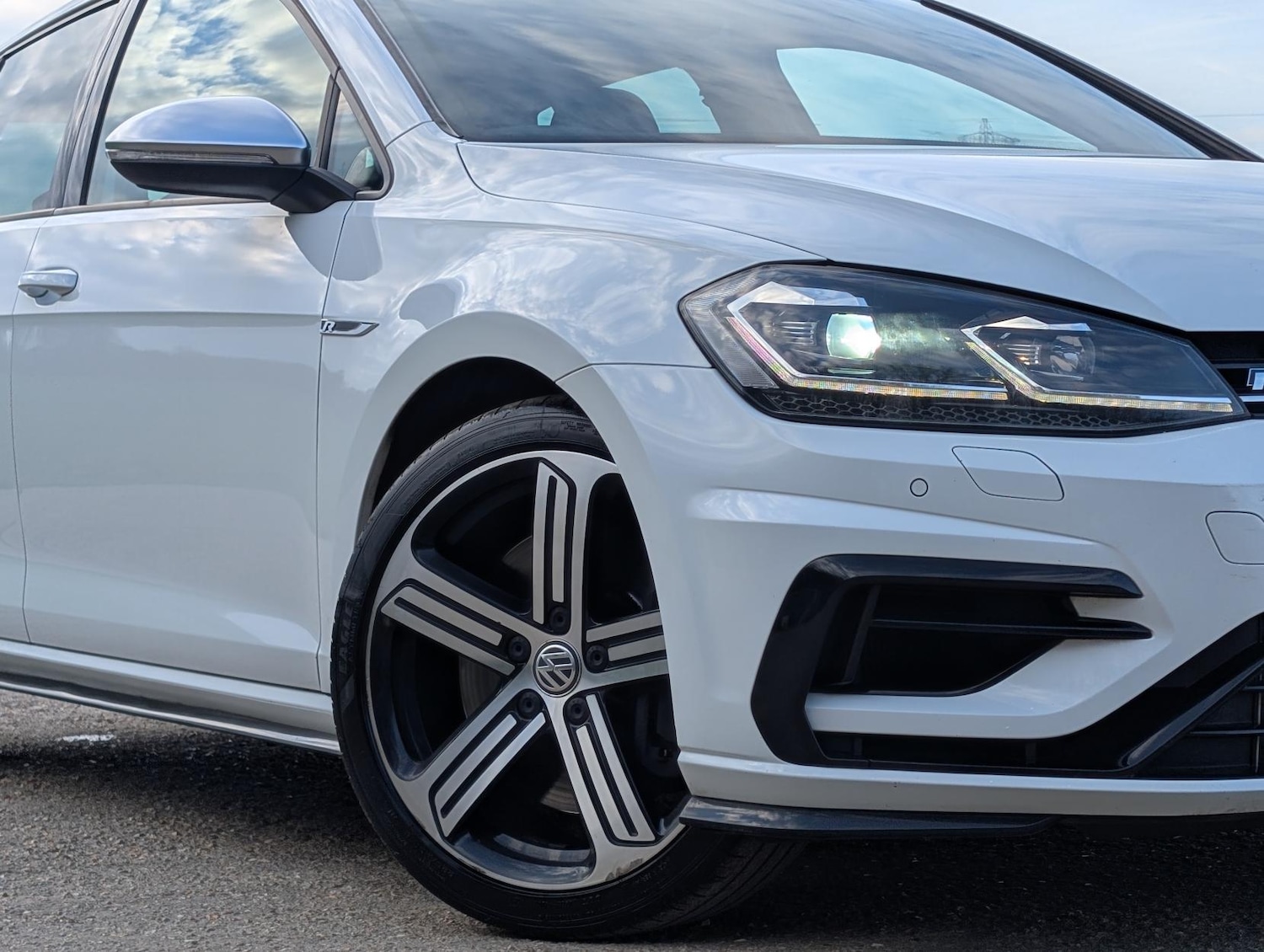 Used Volkswagen Golf 2018 for sale - 77739520: Photo 9