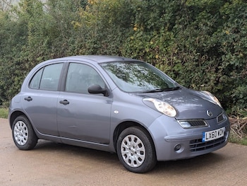 Nissan - Micra
