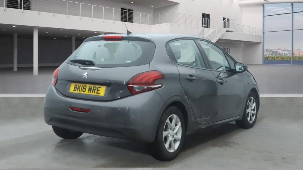 Used Peugeot 208 2018 for sale - 77532309: Photo 4