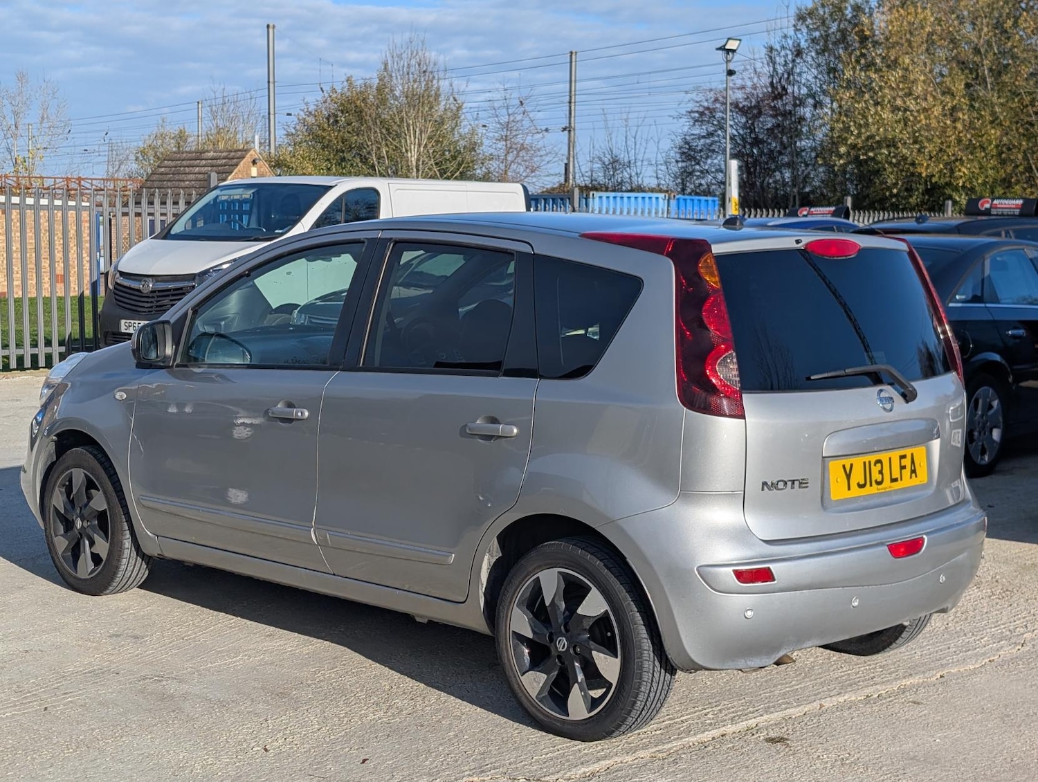 Used Nissan Note 2013 for sale - 76627530: Photo 7