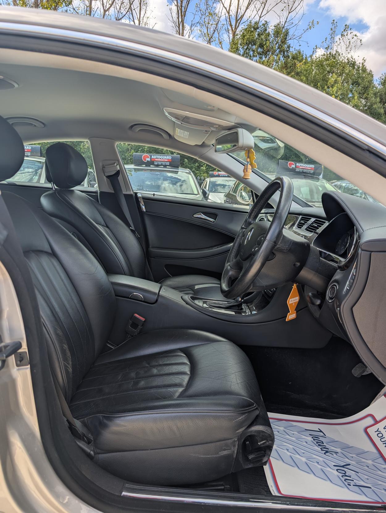 Used Mercedes-Benz CLS 2006 for sale - 75684805: Photo 14