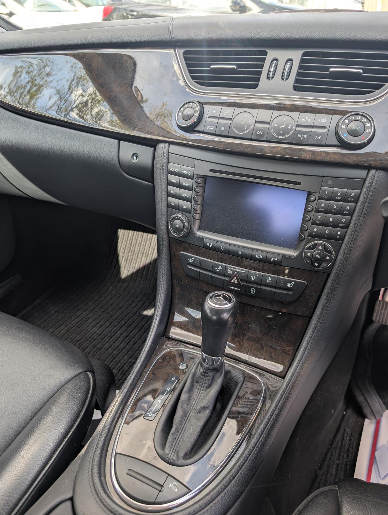 Used Mercedes-Benz CLS 2006 for sale - 75684805: Photo 18