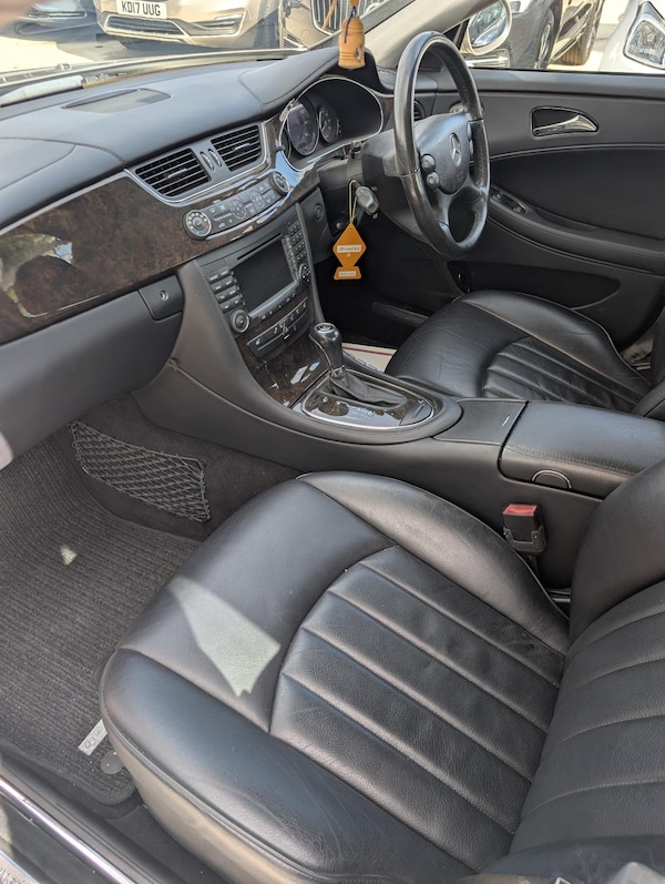 Used Mercedes-Benz CLS 2006 for sale - 75684805: Photo 21