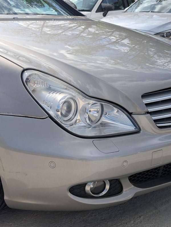 Used Mercedes-Benz CLS 2006 for sale - 75684805: Photo 2