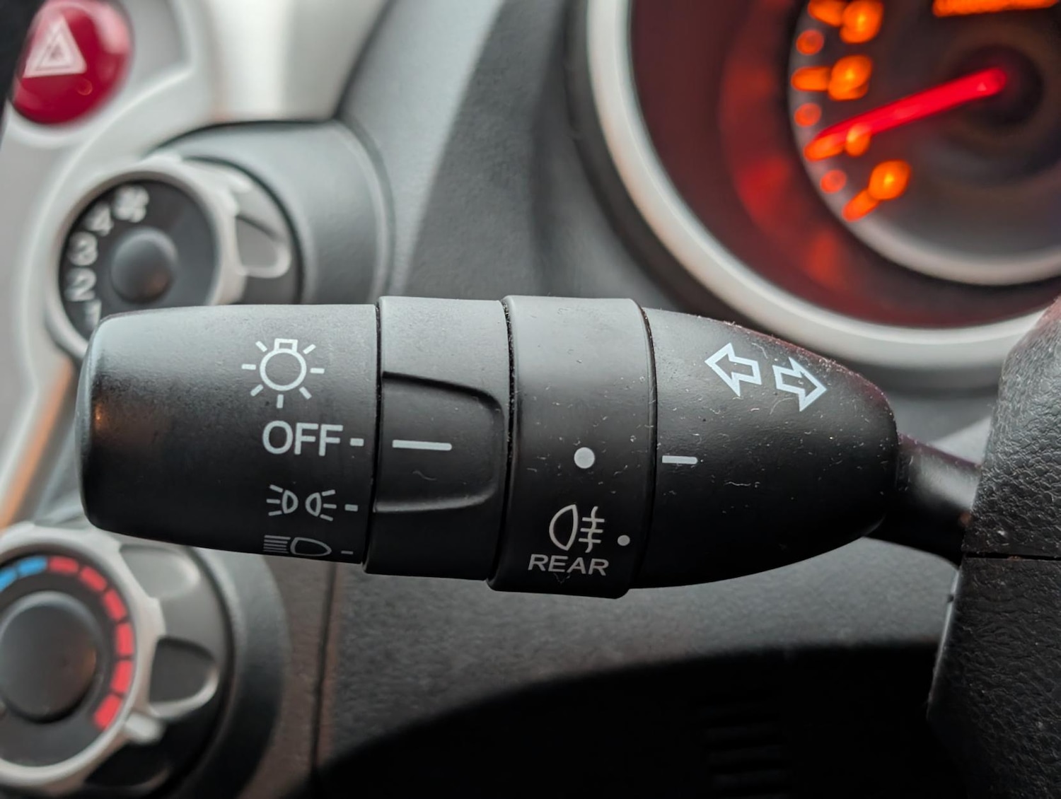 Used Honda Jazz 2011 for sale - 76511215: Photo 23