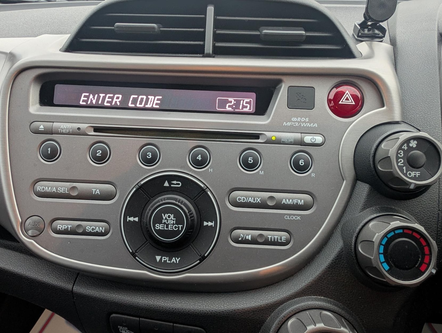 Used Honda Jazz 2011 for sale - 76511215: Photo 25