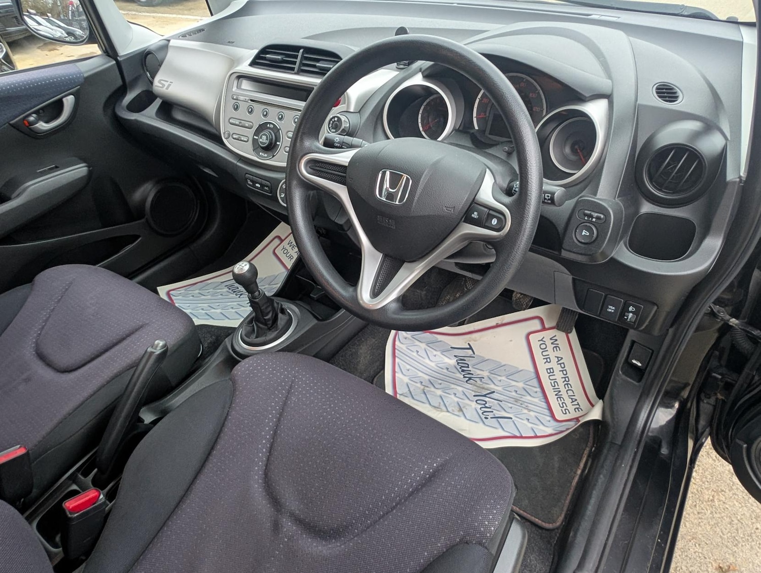 Used Honda Jazz 2011 for sale - 76511215: Photo 9