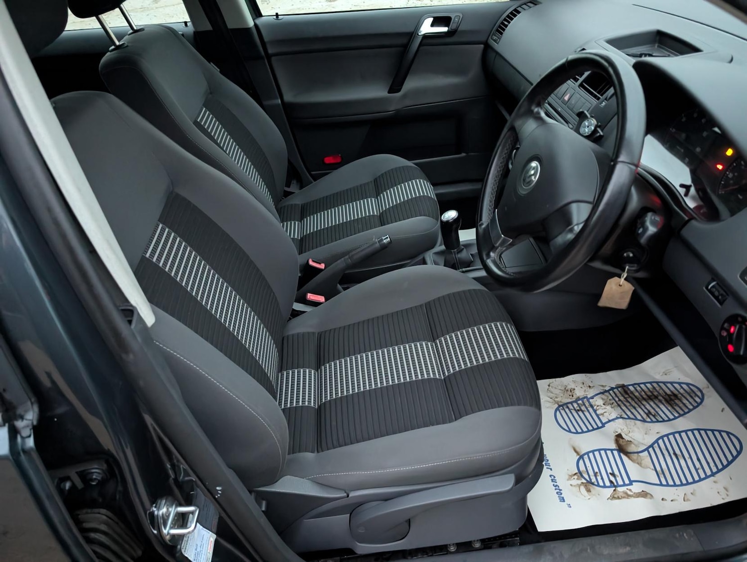 Used Volkswagen Polo 2008 for sale - 76855528: Photo 11