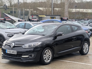 Used Renault Megane 2015 for sale - 77702858: Photo