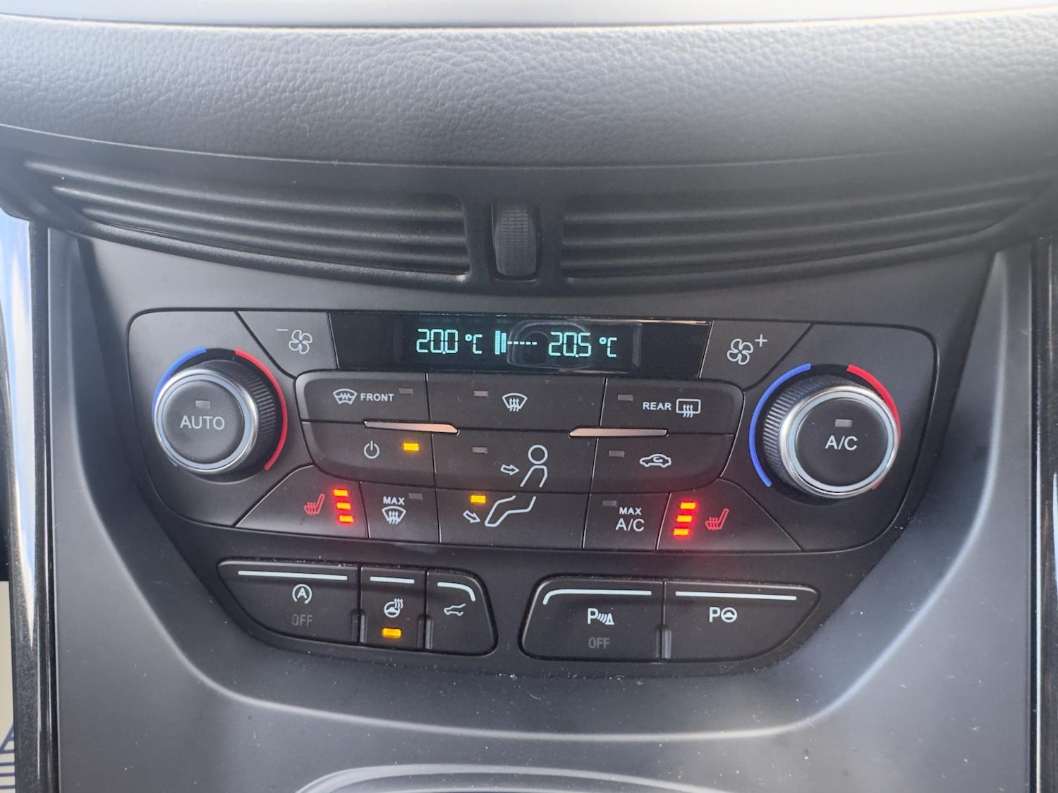 Used Ford Kuga 2018 for sale - 77459879: Photo 30