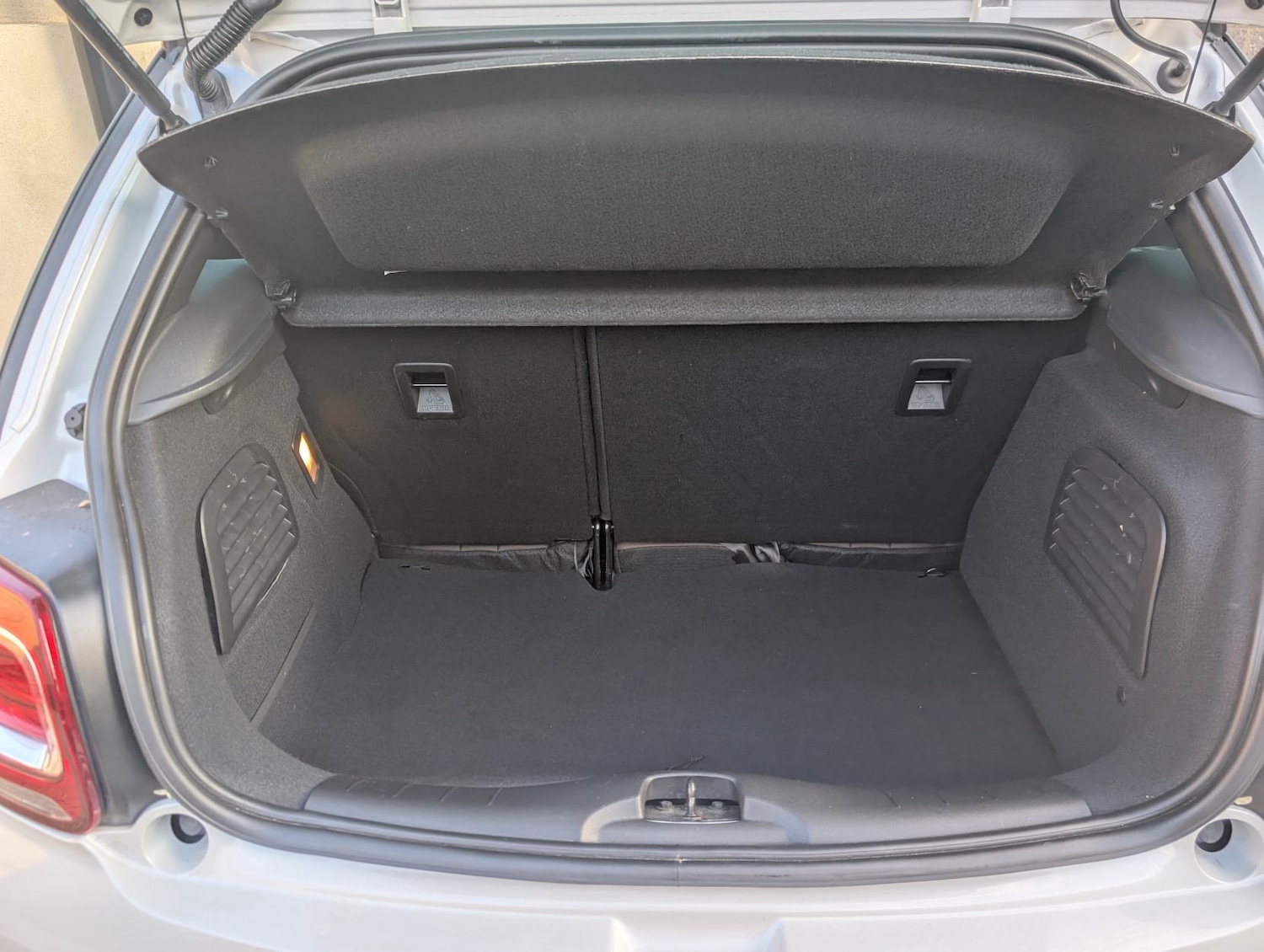 Used DS Automobiles DS 3 2016 for sale - 78032131: Photo 36