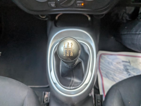 Used Nissan Juke 2015 for sale - 75602718: Photo 22