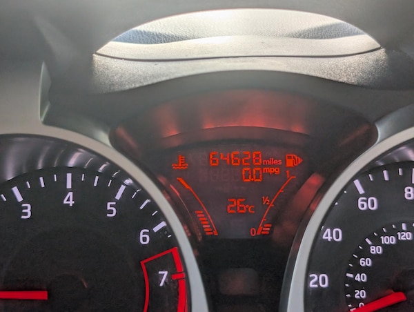 Used Nissan Juke 2015 for sale - 75602718: Photo 26