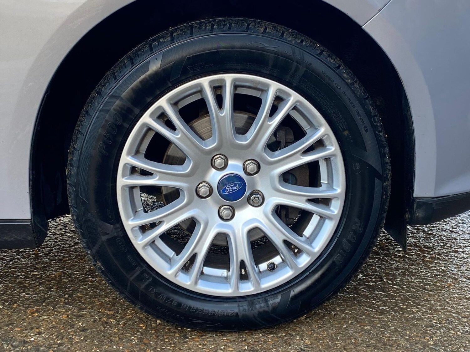 Used Ford Focus 2011 for sale - 77466076: Photo 27