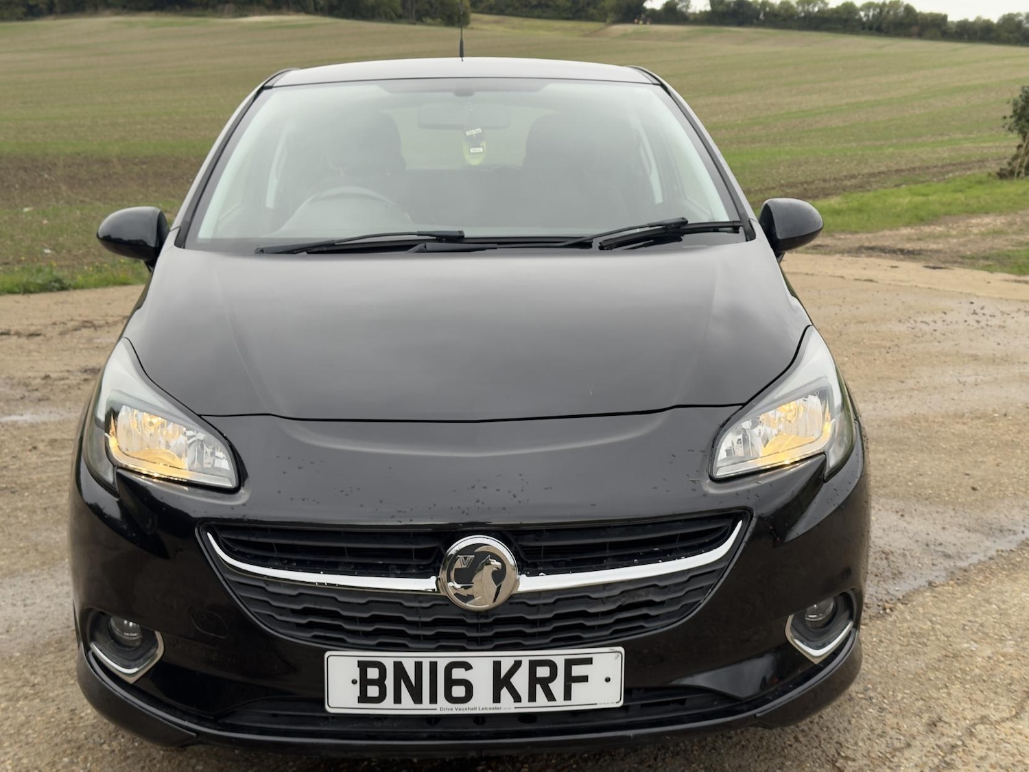 Used Vauxhall Corsa 2016 for sale - 76452699: Photo 3