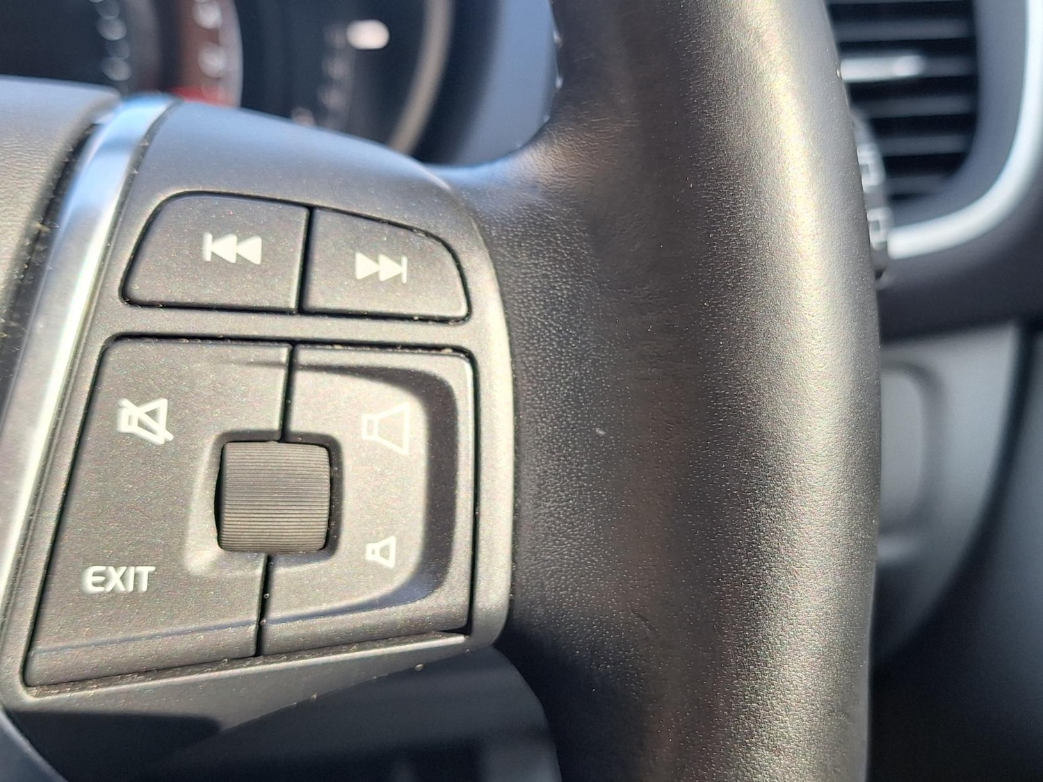 Used Volvo S40 2025 for sale - 77921747: Photo 20