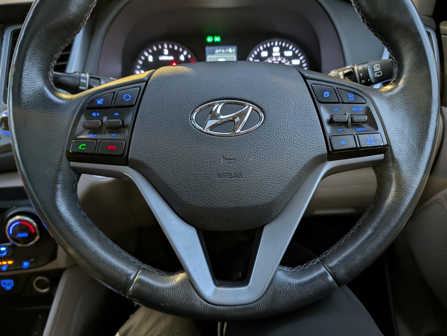 Used Hyundai TUCSON 2016 for sale - 76635466: Photo 32