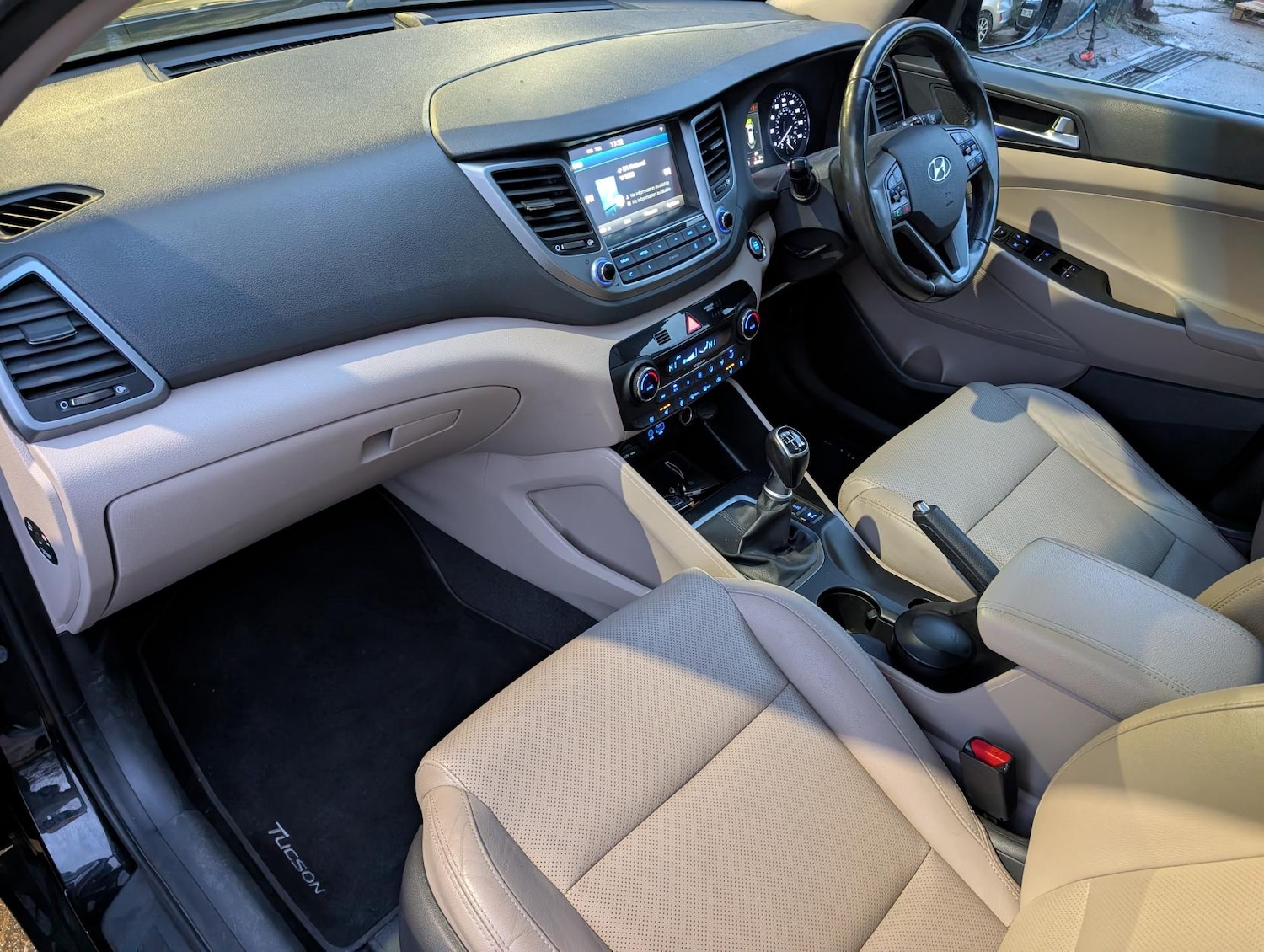 Used Hyundai TUCSON 2016 for sale - 76635466: Photo 40