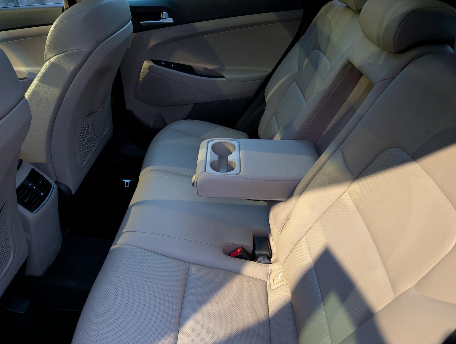 Used Hyundai TUCSON 2016 for sale - 76635466: Photo 43