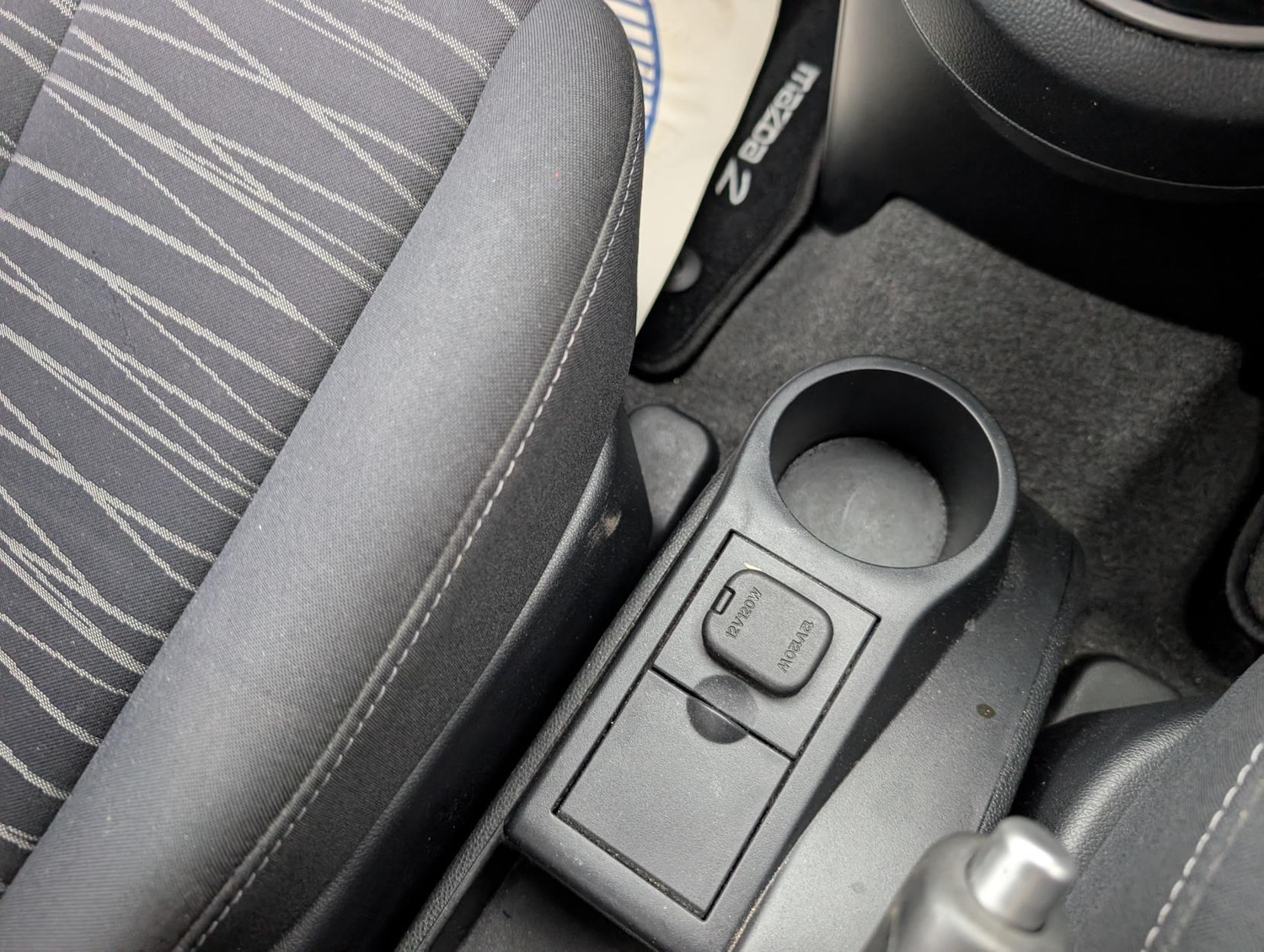 Used Mazda Mazda2 2010 for sale - 77151664: Photo 18