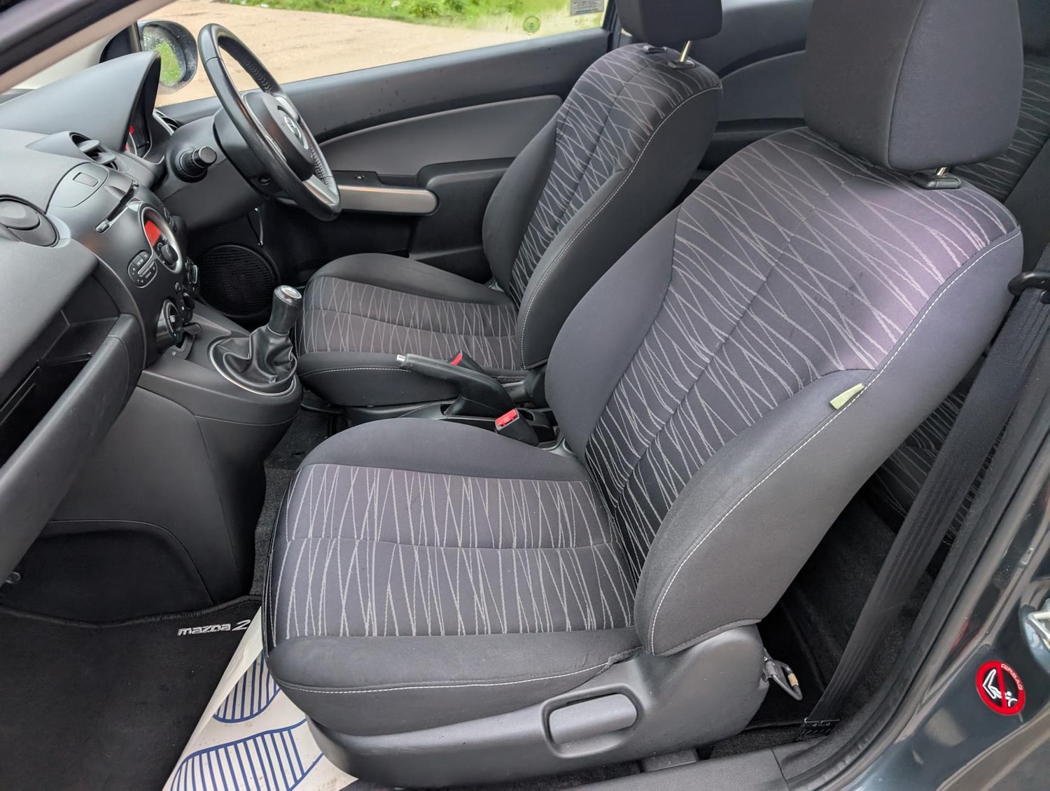 Used Mazda Mazda2 2010 for sale - 77151664: Photo 19