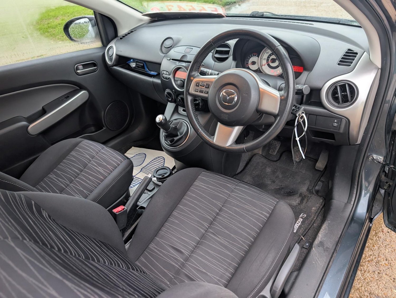 Used Mazda Mazda2 2010 for sale - 77151664: Photo 9