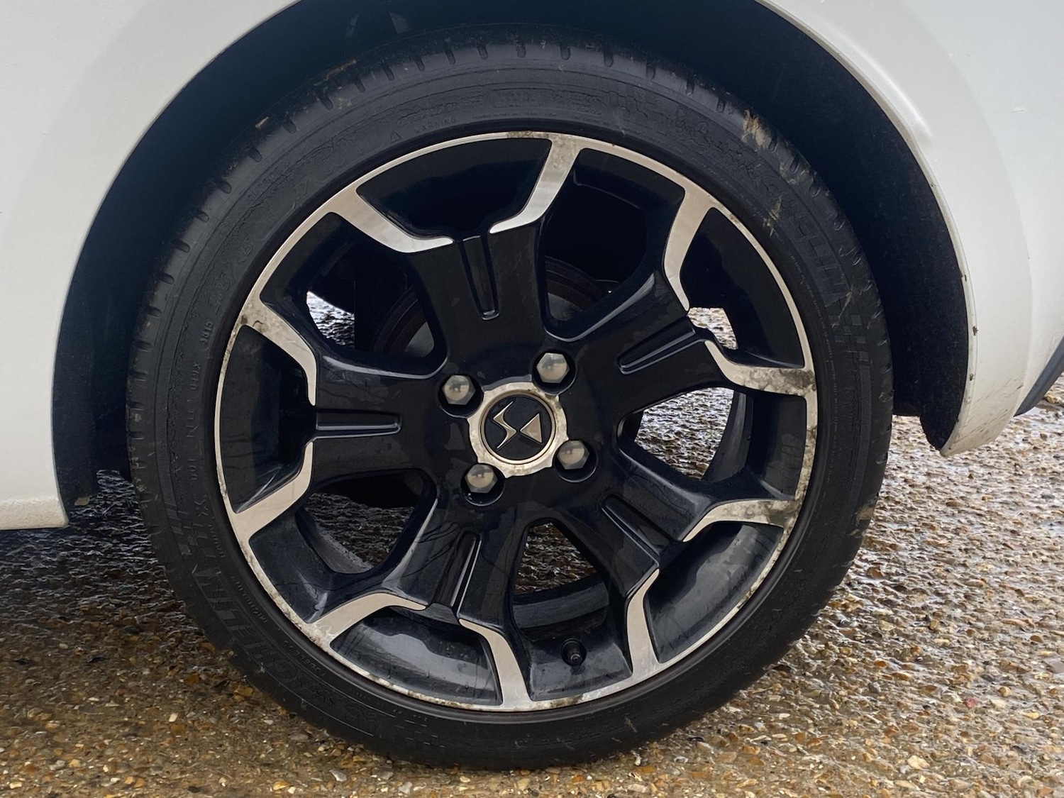 Used DS Automobiles DS 3 2015 for sale - 77277670: Photo 25