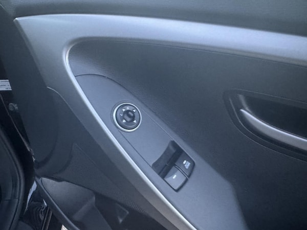 Used Hyundai i30 2013 for sale - 76222971: Photo 13
