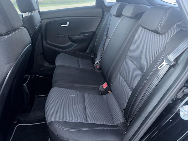Used Hyundai i30 2013 for sale - 76222971: Photo 27