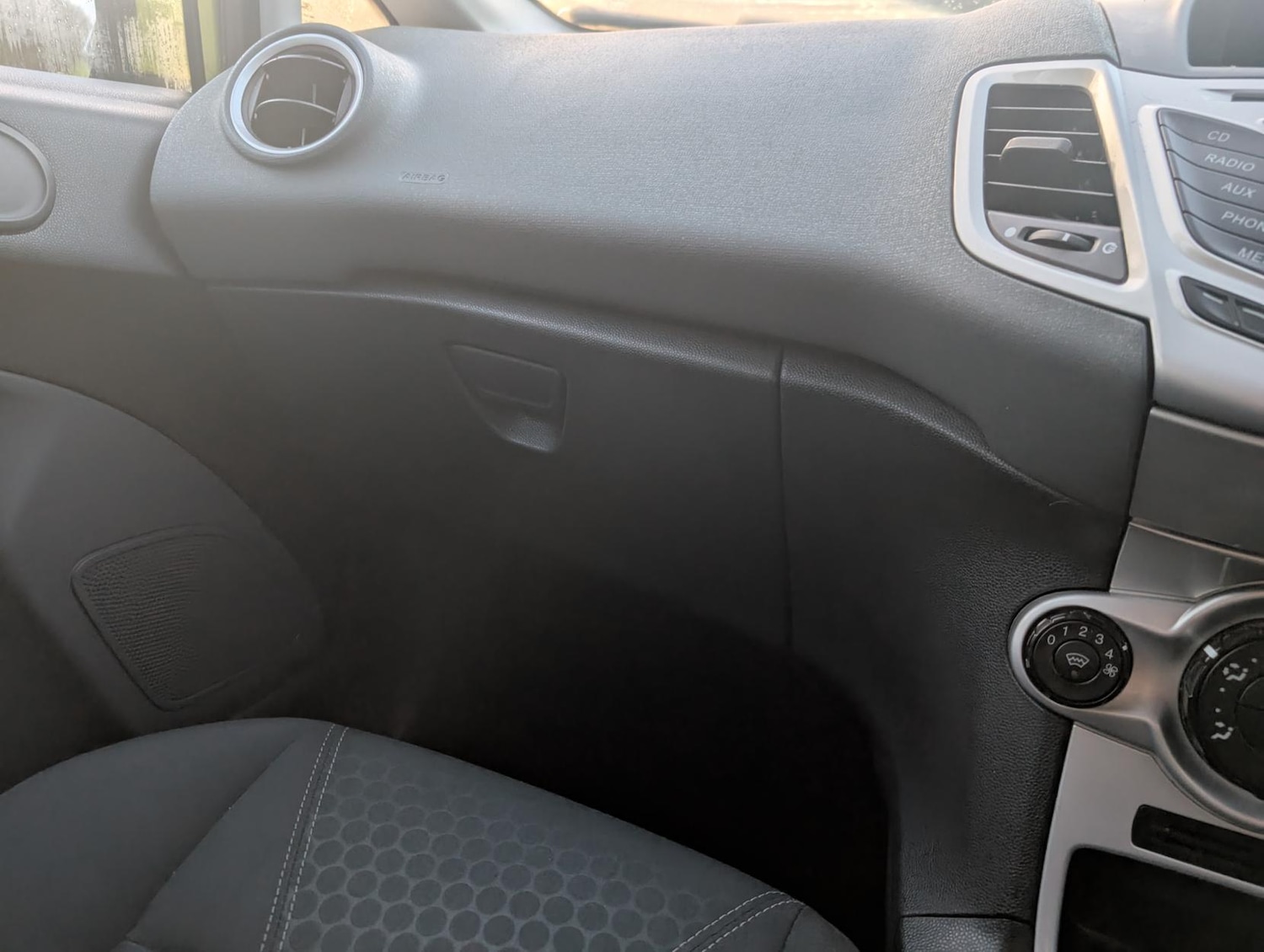 Used Ford Fiesta 2009 for sale - 76669936: Photo 17