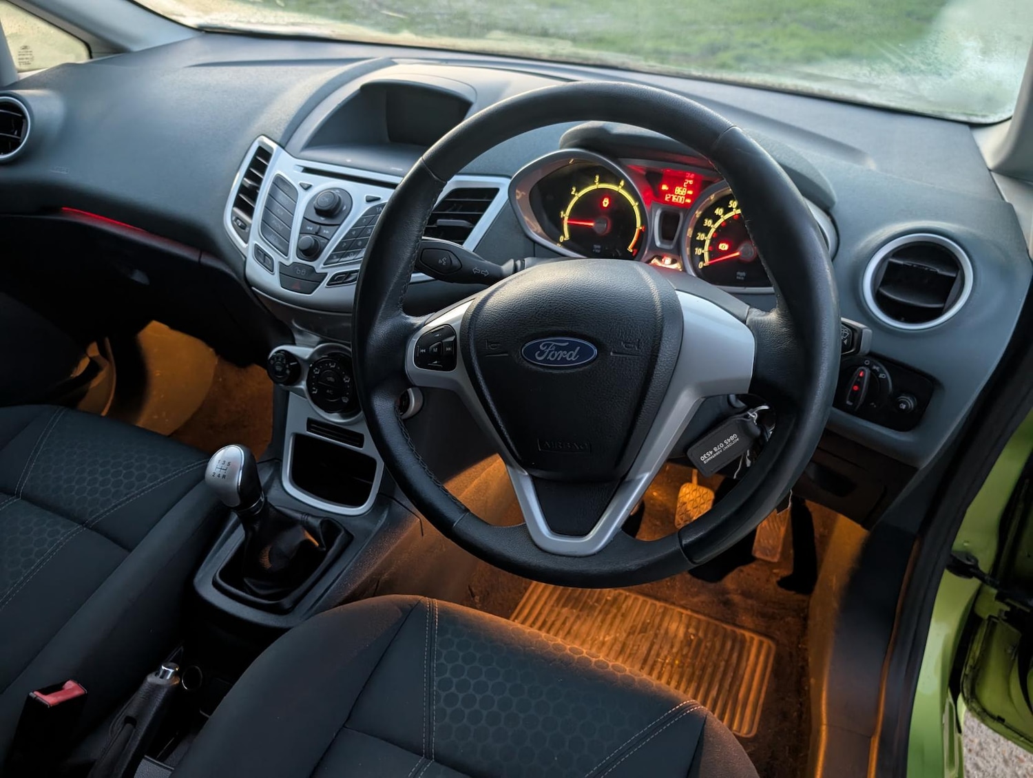 Used Ford Fiesta 2009 for sale - 76669936: Photo 9