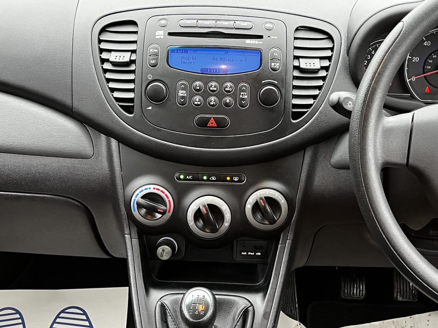 Used Hyundai i10 2013 for sale - 77005953: Photo 13