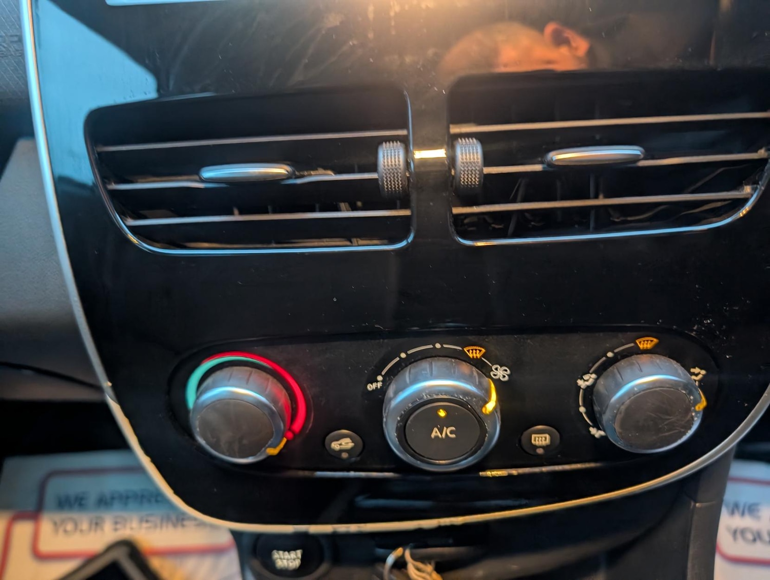 Used Renault Clio 2016 for sale - 76477029: Photo 11