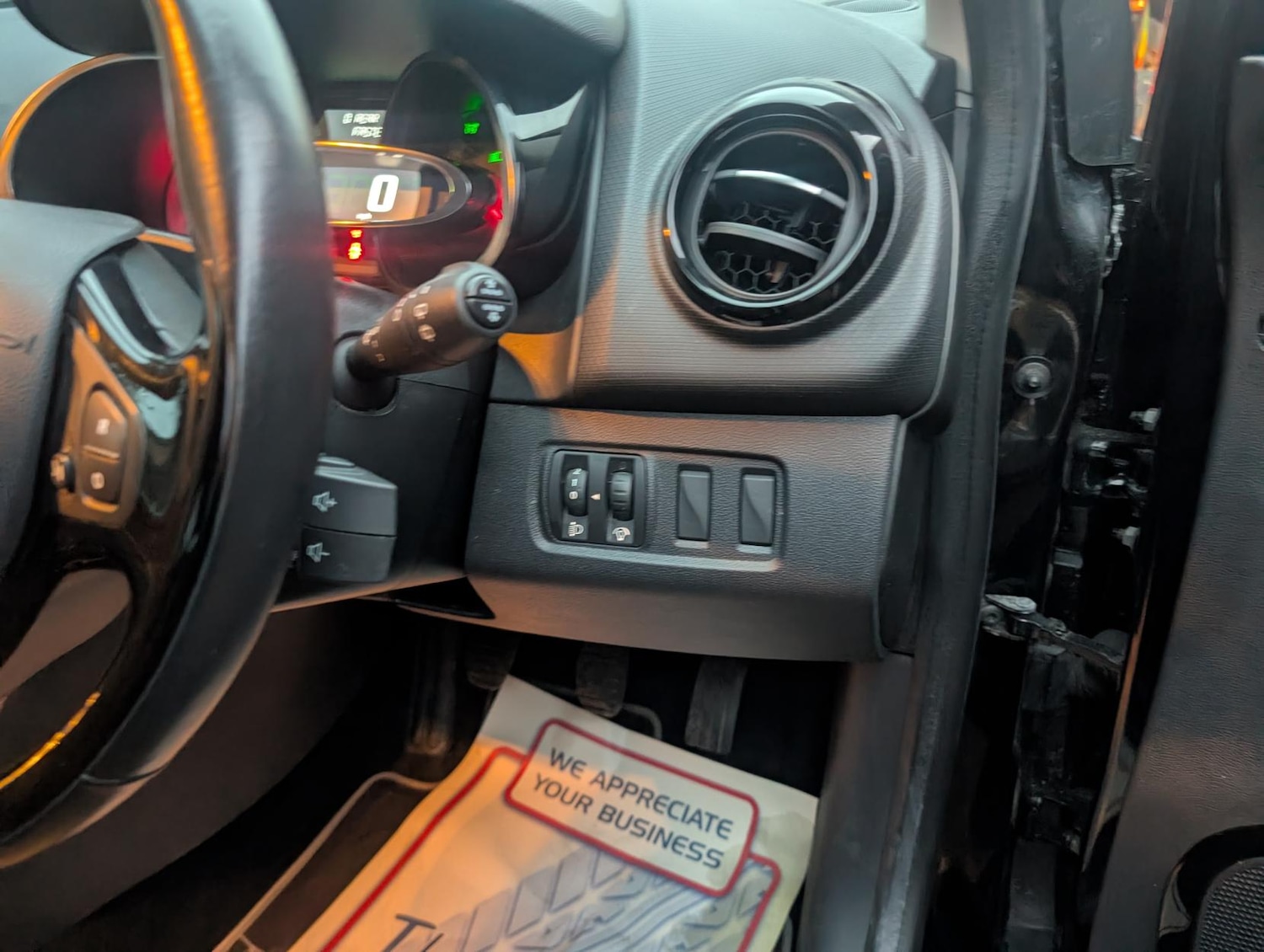 Used Renault Clio 2016 for sale - 76477029: Photo 15