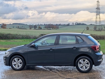 Used Volkswagen Polo 2019 for sale - 76574848: Photo