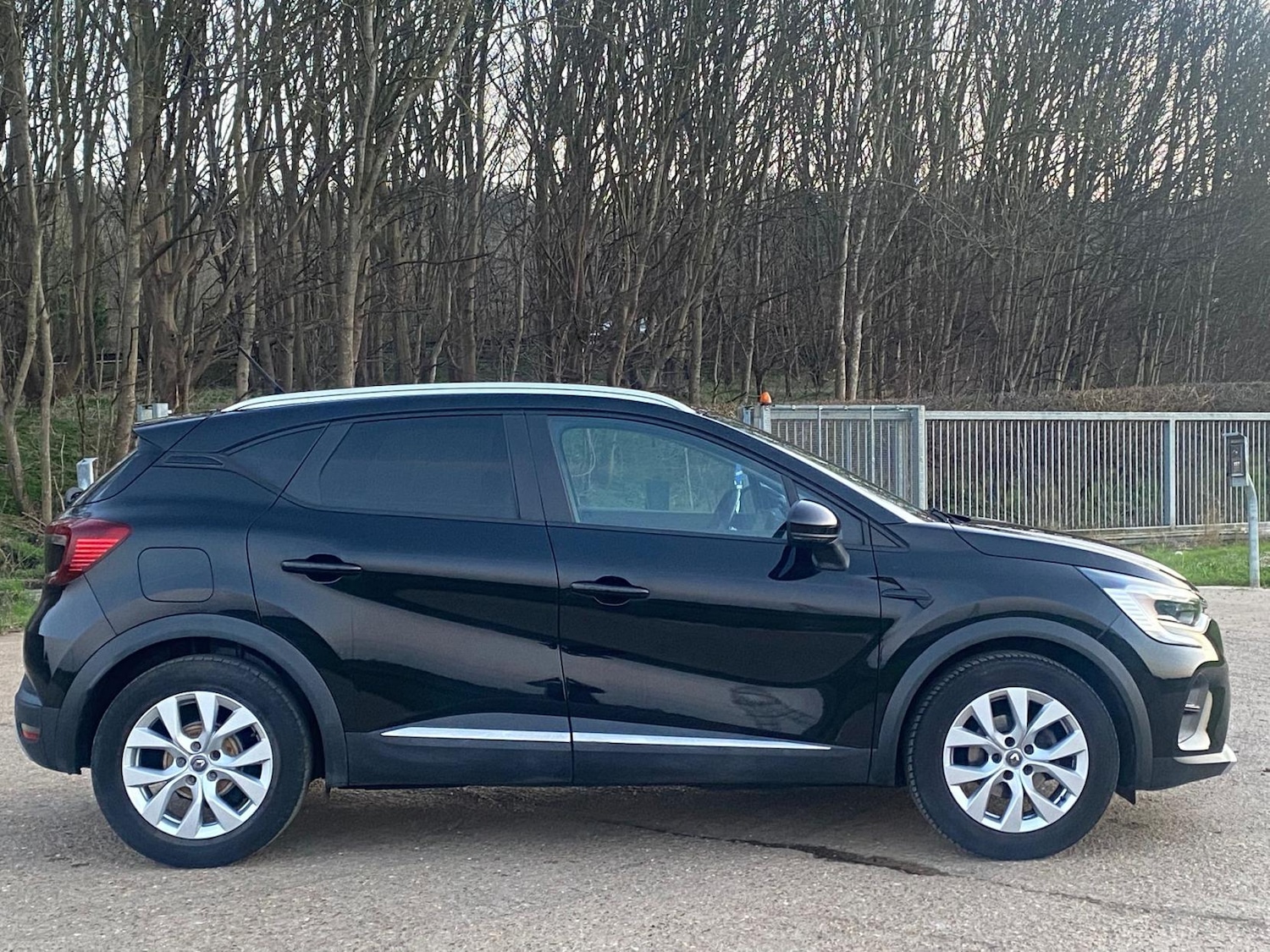 Used Renault Captur 2020 for sale - 77669447: Photo 10