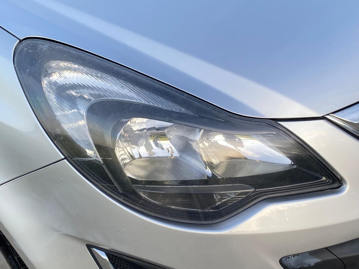 Used Vauxhall Corsa 2011 for sale - 78141827: Photo 11