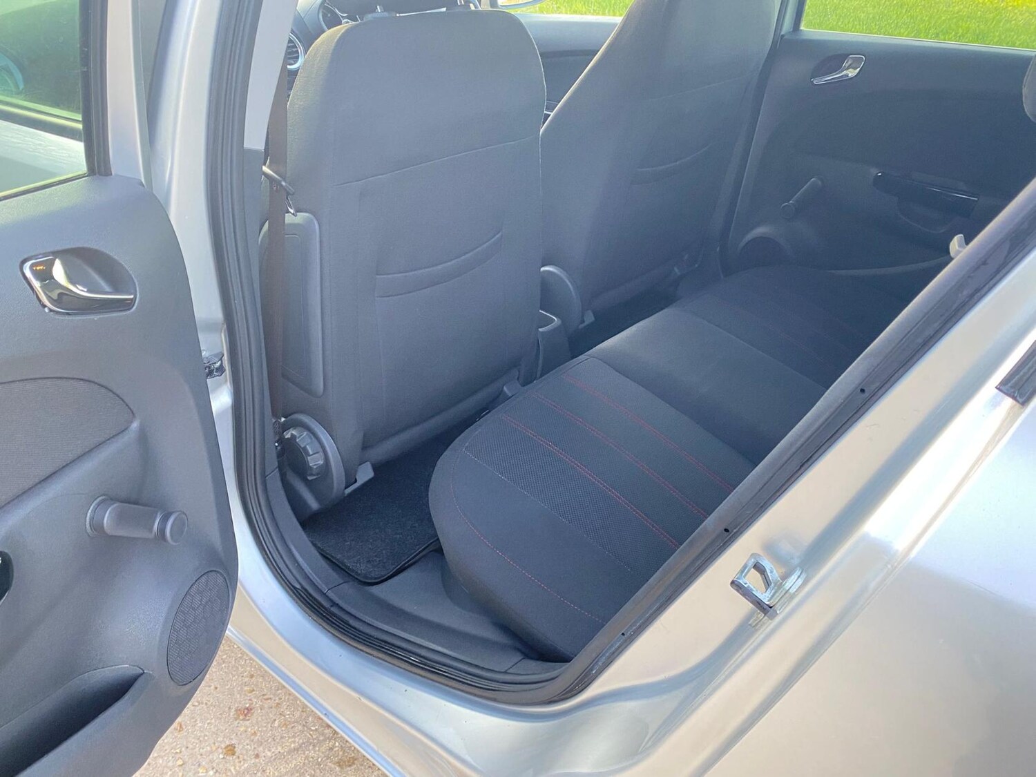 Used Vauxhall Corsa 2011 for sale - 78141827: Photo 18